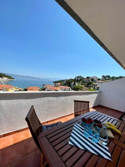 Apartment Frina I, Island Hvar 耶尔萨 外观 照片
